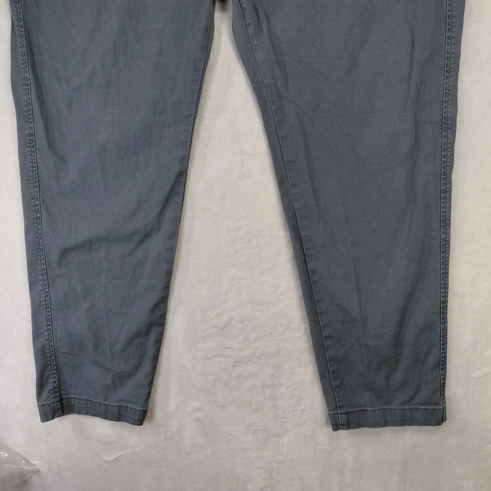 Levis XX Chino Standard Taper Pants Mens 46x32 Blue Gray 39447-0004 Stretch